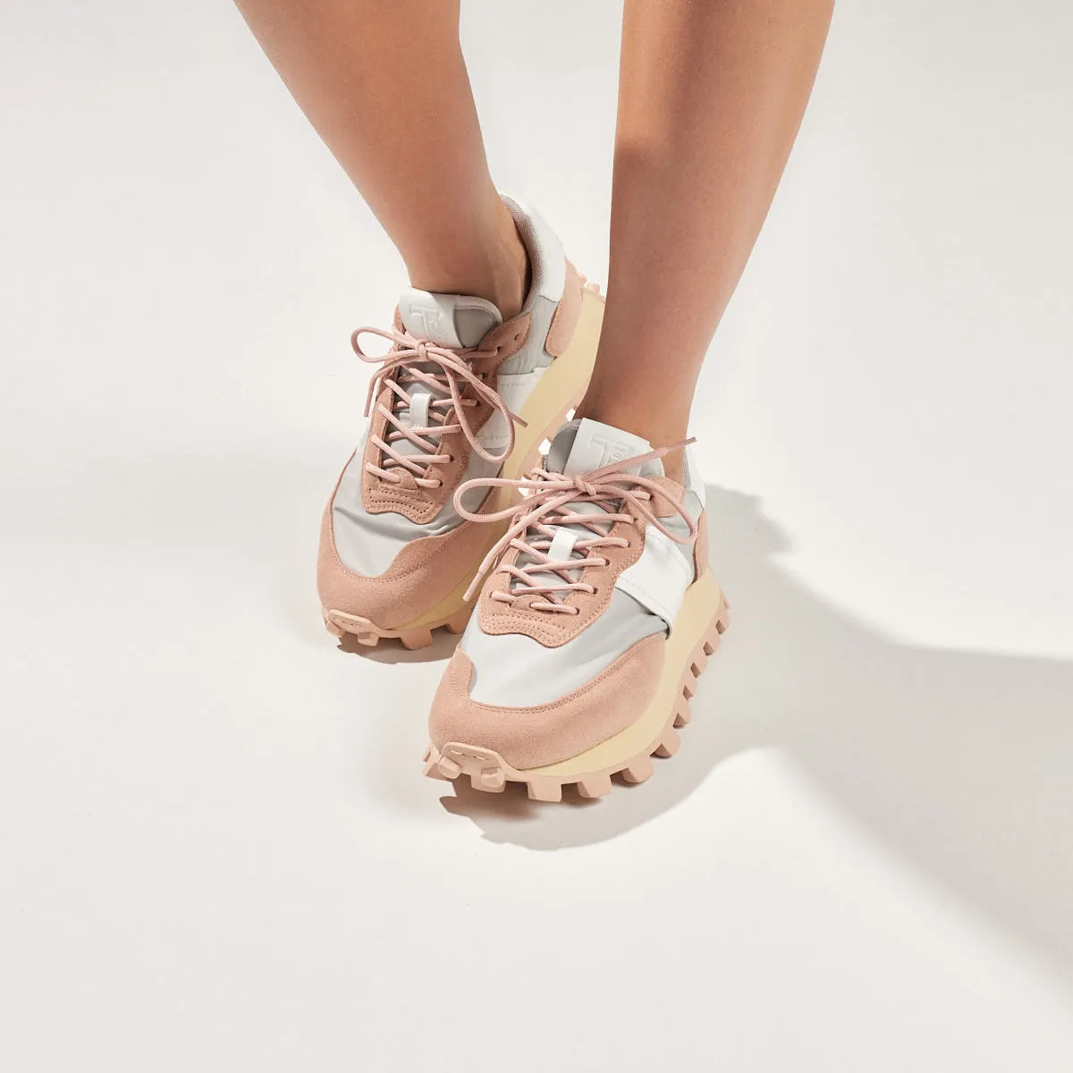 1T Sportiva Sneakers