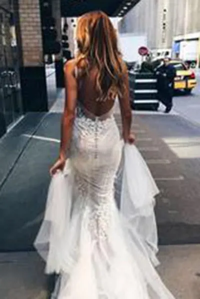 Anneprom Luxurious Mermaid Long V-neck Wedding Dress with Open Back APW0290