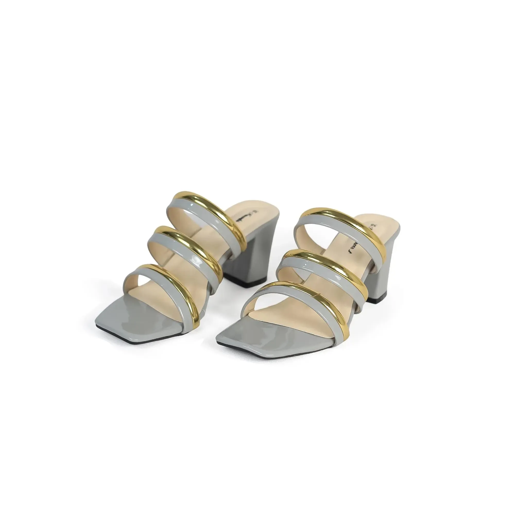 Fashion Footprint: Nawabi shoes shine with BD's block heels