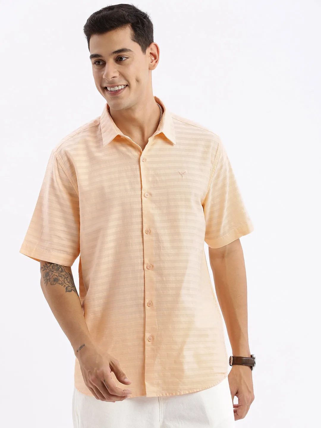 Men Spread Collar Solid Slim Fit Peach Shirt