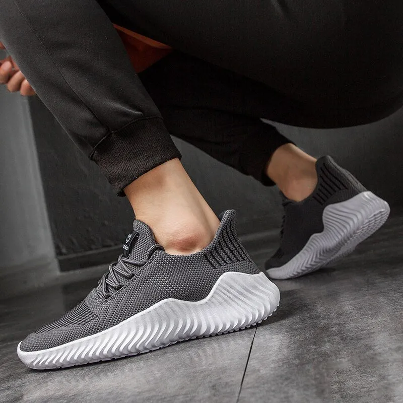 Men's Breathable Fly Knit Casual Footwear Mesh Classic Sneakers