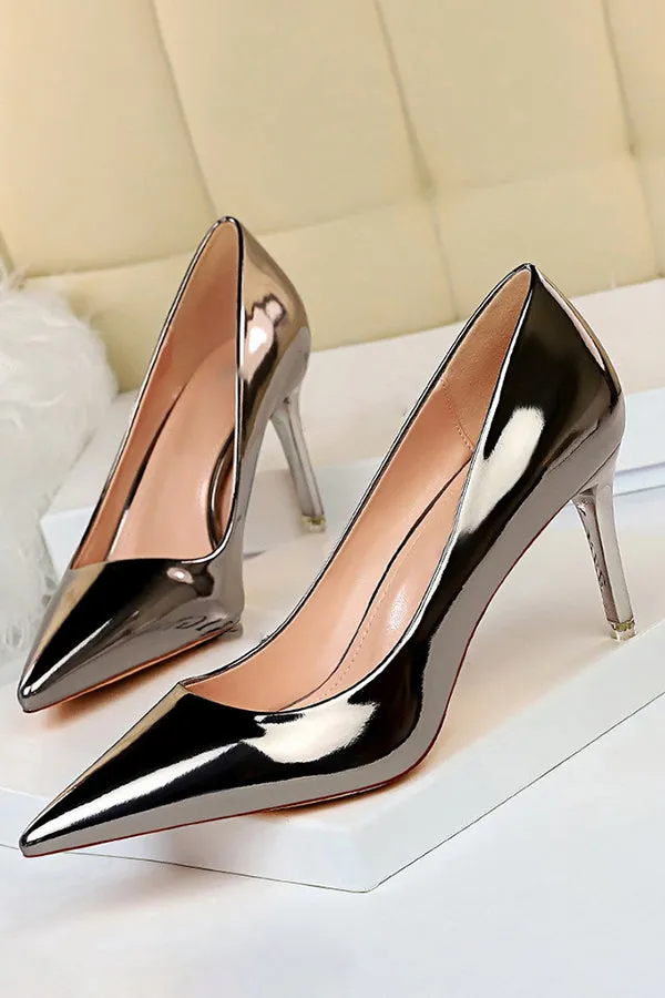 Minimalist Point Toe Court Pumps