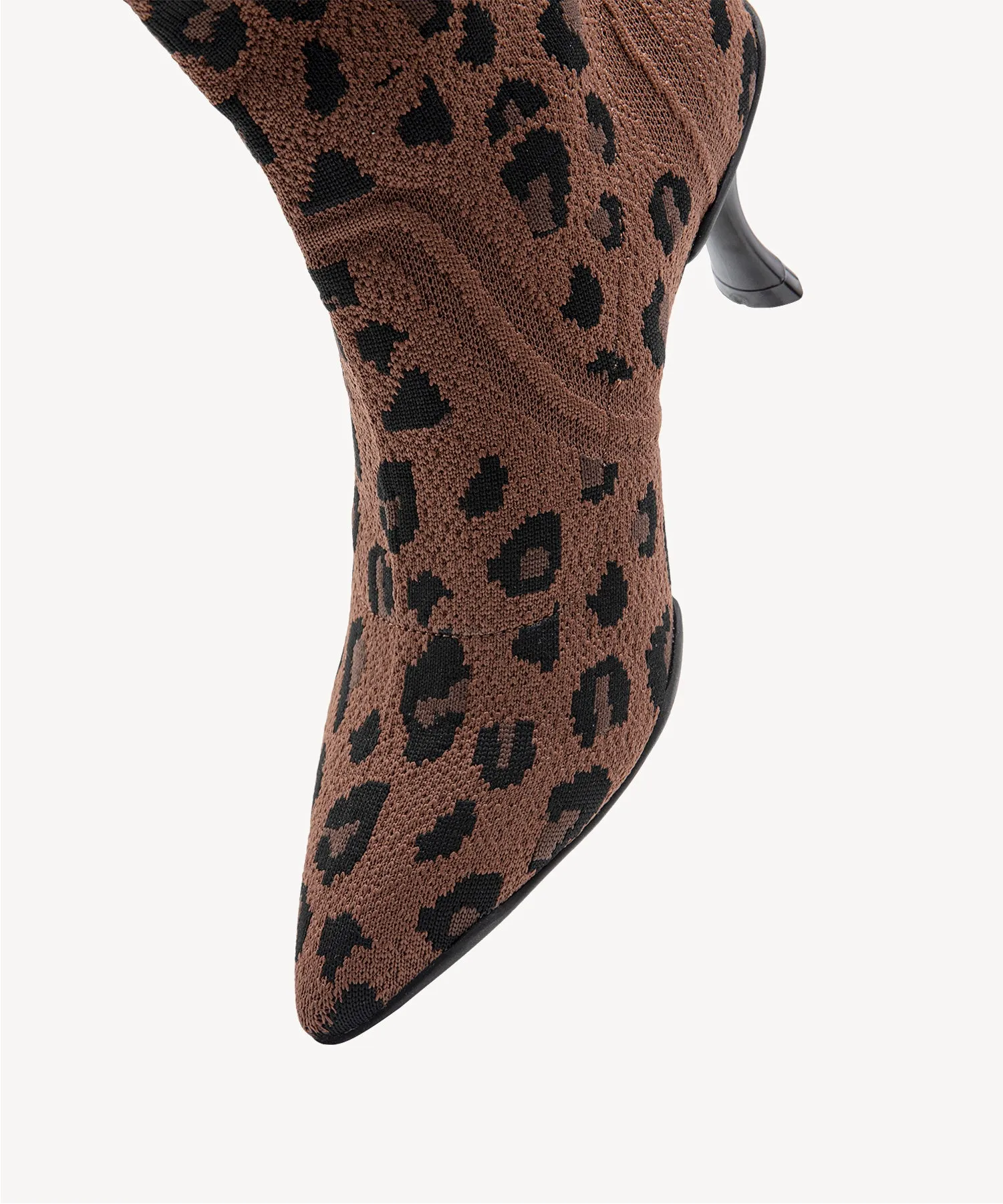 Minimalist  Pointed Toe Heeled Long Boots
