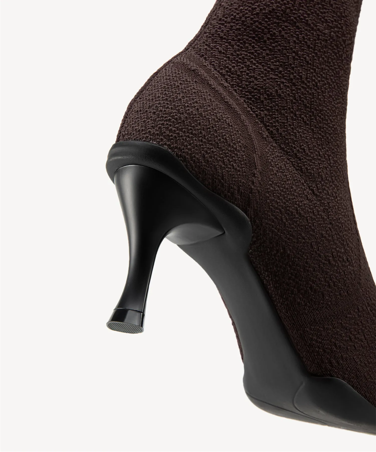 Minimalist  Pointed Toe Heeled Long Boots