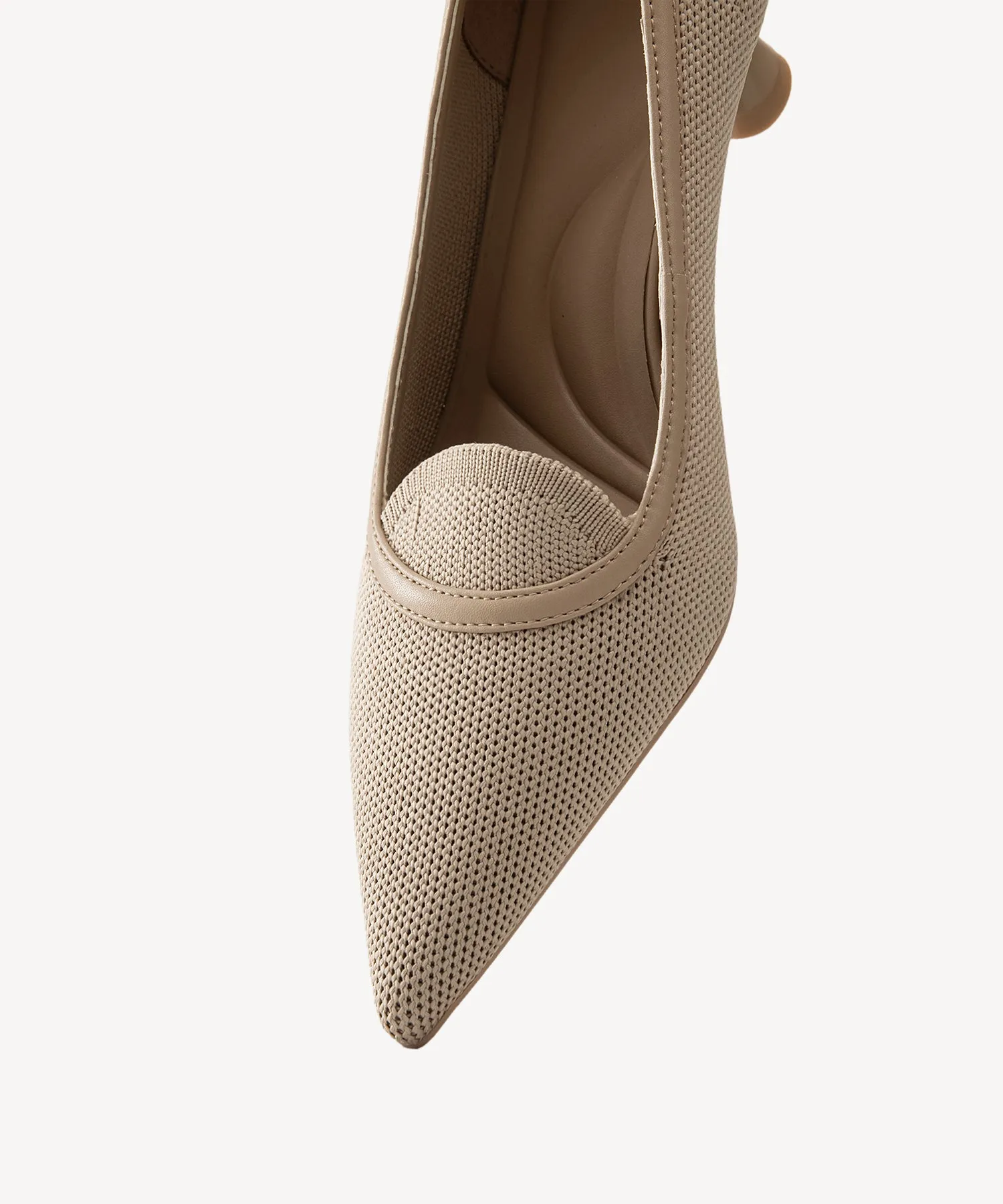 Minimalist Pointed Toe Heeled Pumps Black