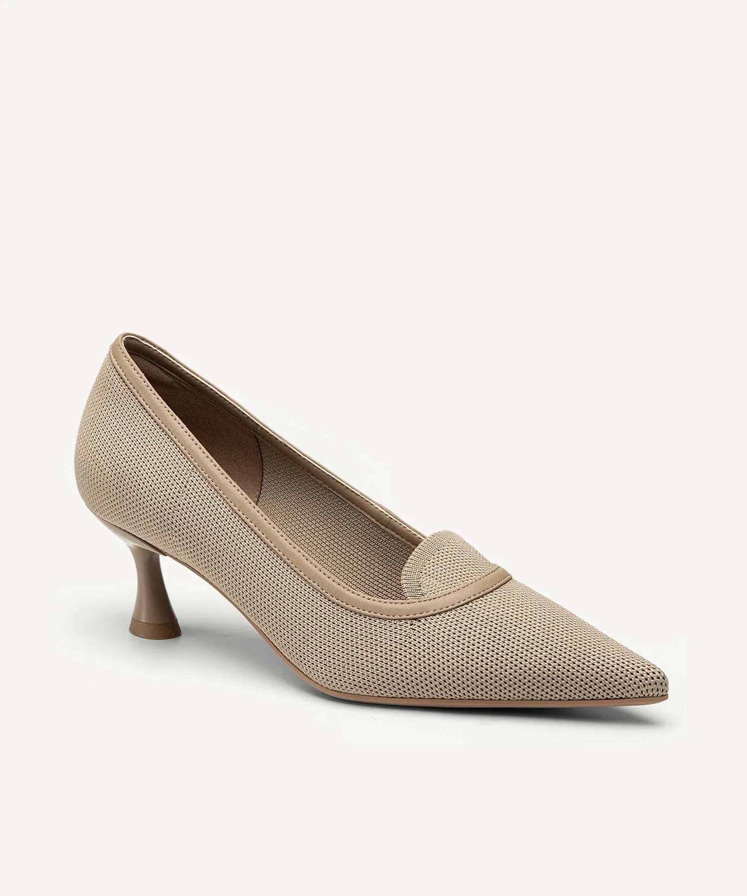 Minimalist Pointed Toe Heeled Pumps Black