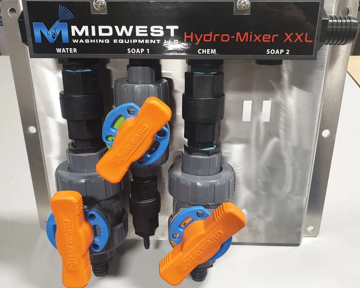 MWE Hydro-Mixer XXL 1" Manifold &  Metering Valves with Heavy Duty Aluminum Stand