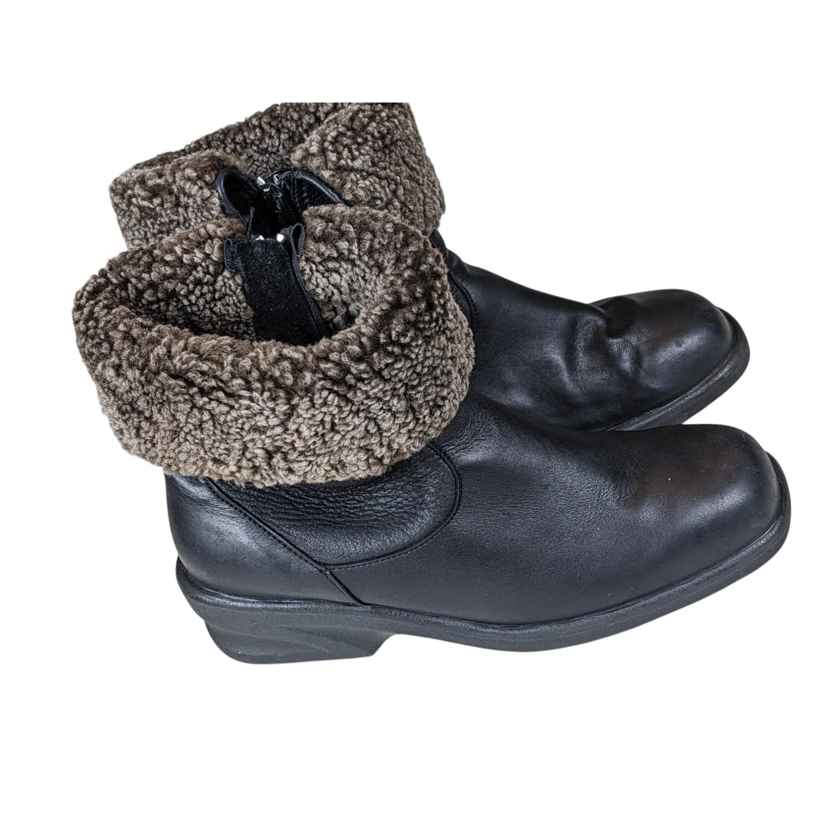 Toe Warmers Boots Womens 9 WW Leather Winter Snow Faux Sherpa Lined Anti Slip