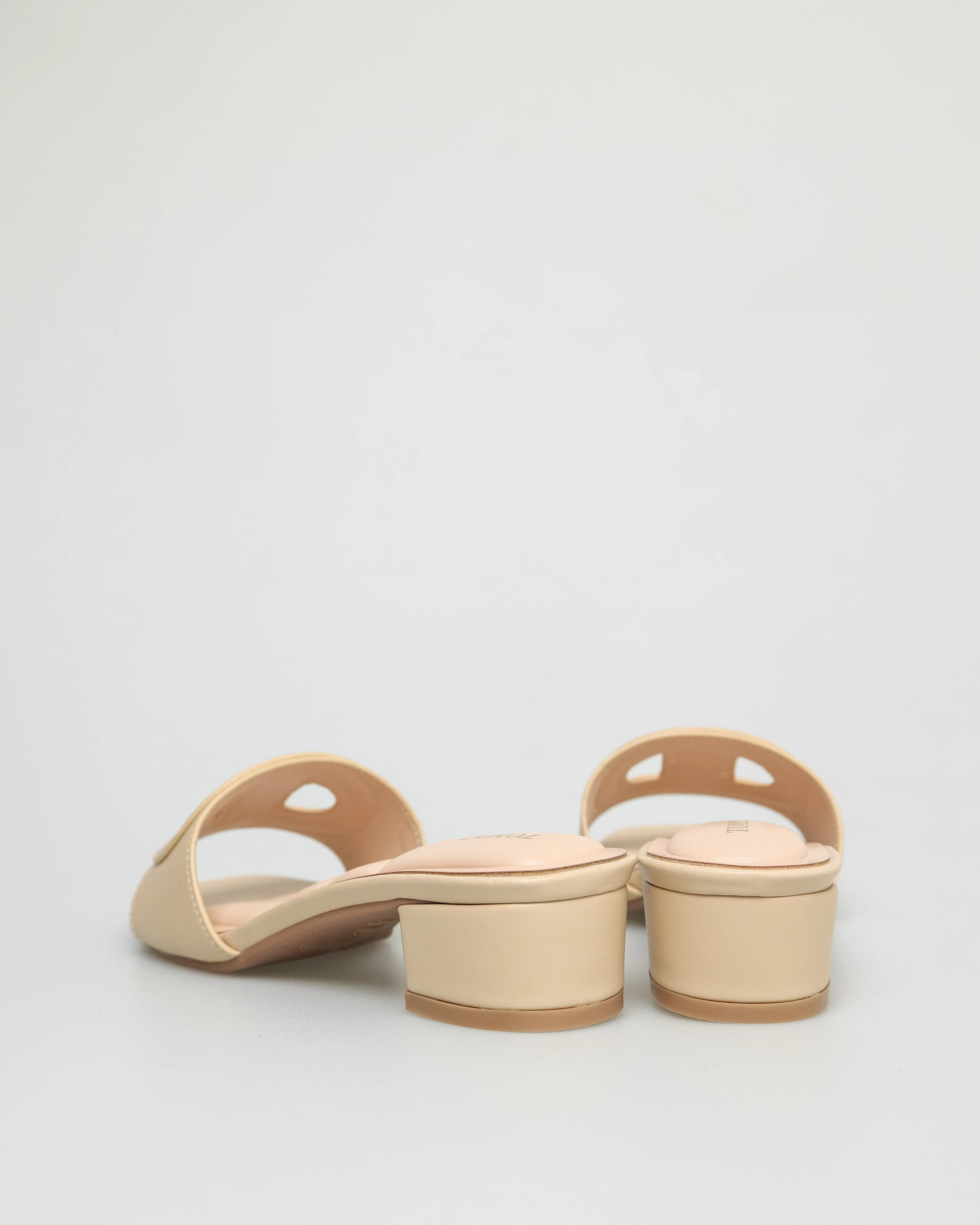 Tomaz NN208 Ladies Slide Low Heels