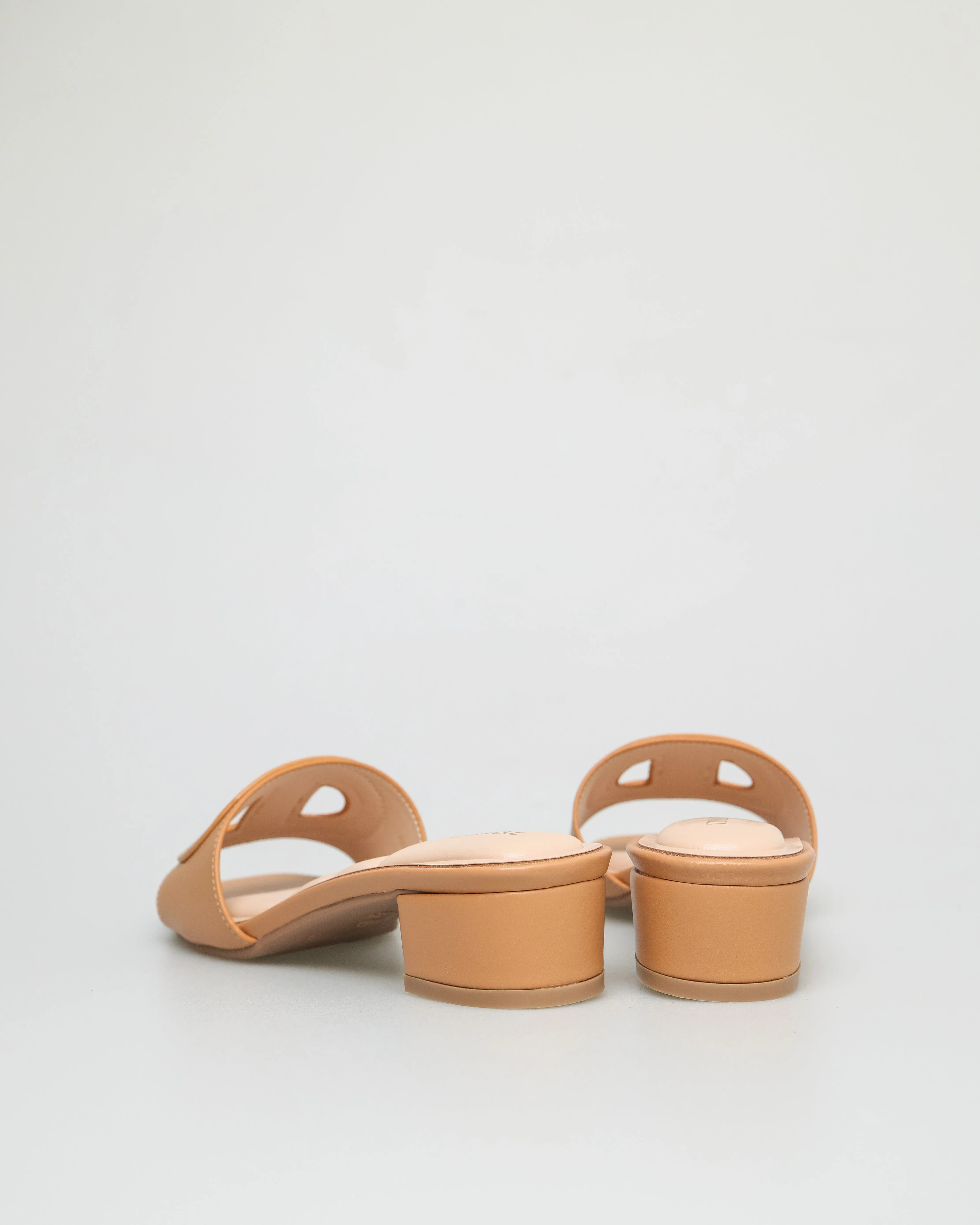 Tomaz NN208 Ladies Slide Low Heels